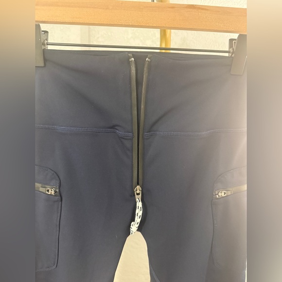 Splits59 Black High Waist Performance Leggings Size Medium Zip Pockets - Picture 6 of 11